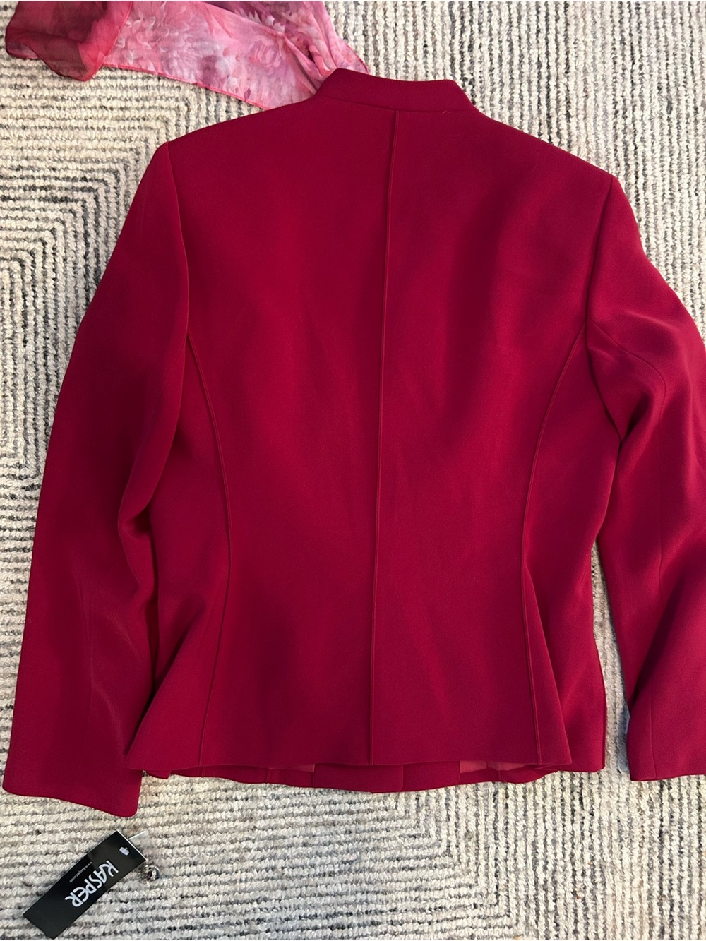 Kasper Women’s Size 8 Magenta Skirt Suit With Floral Scarf Career Church wedding - Picture 11 of 12